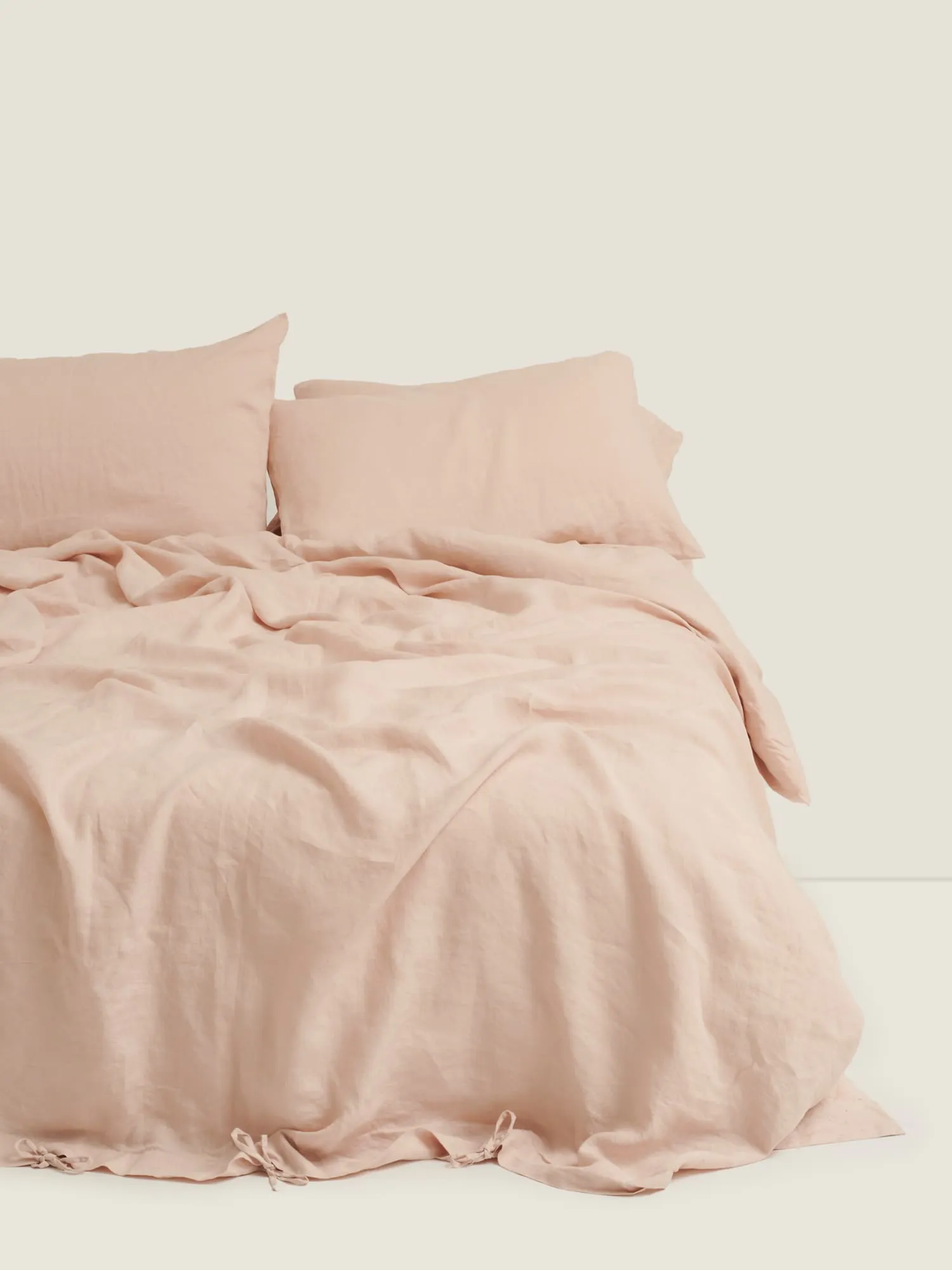 100% Linen Duvet Set in Blush