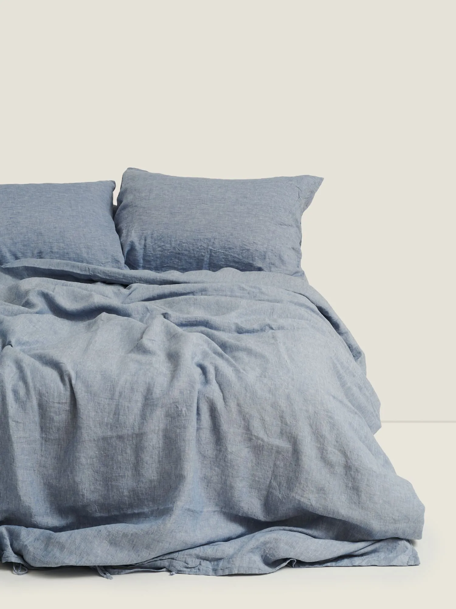 100% Linen Duvet Set in Ocean