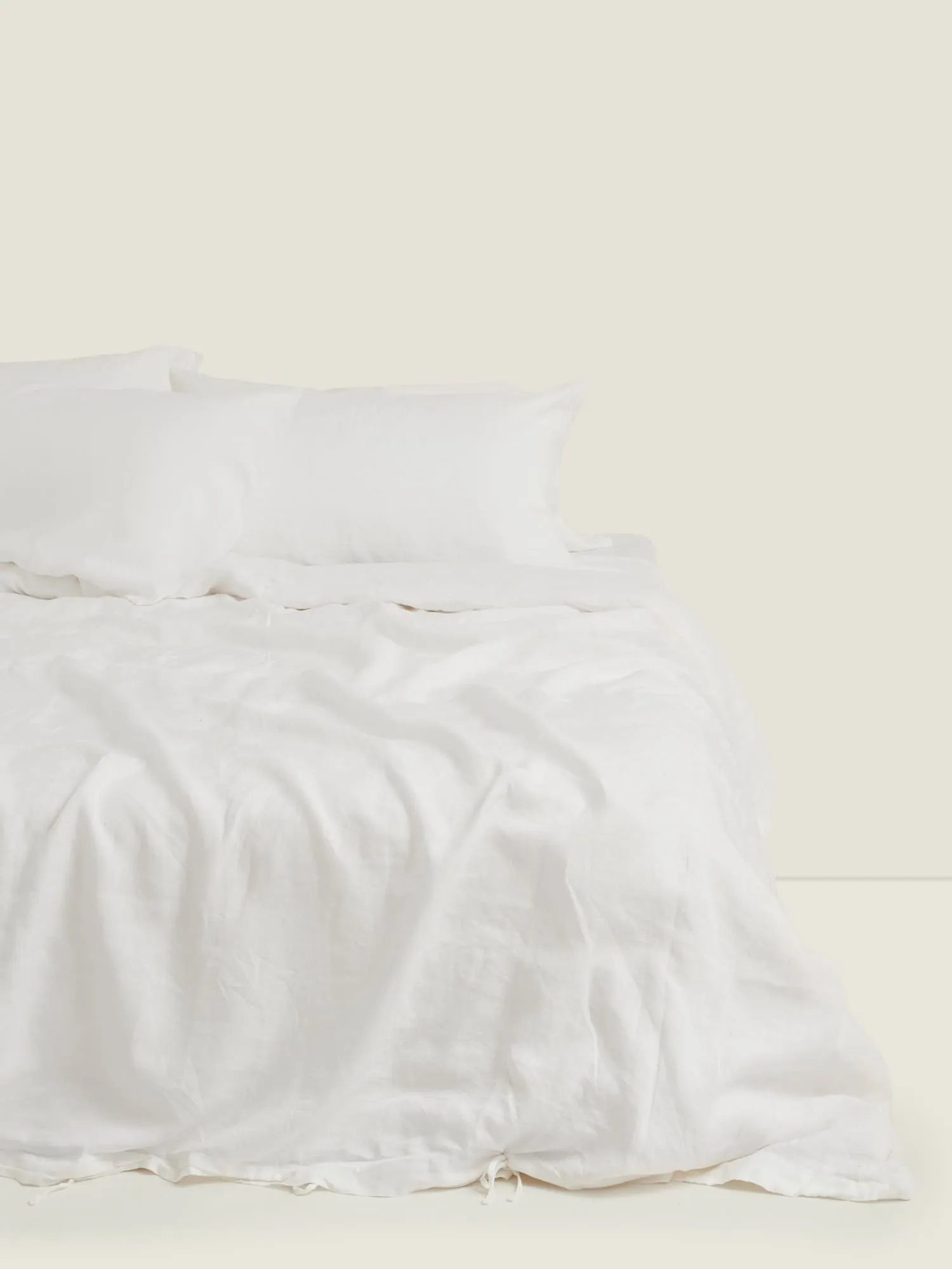 100% Linen Duvet Set in White