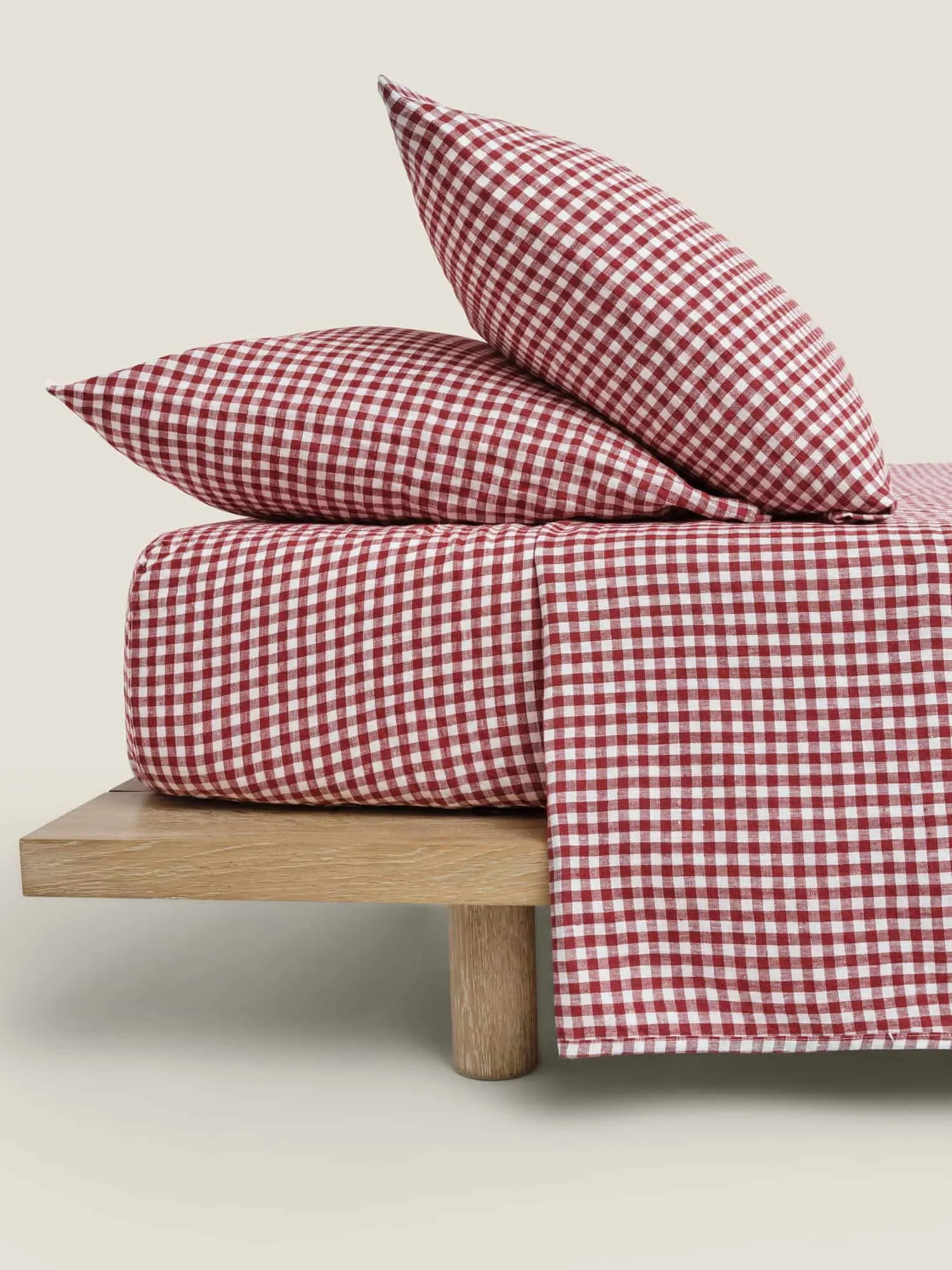 100% Linen Sheet Set in Pinot Gingham