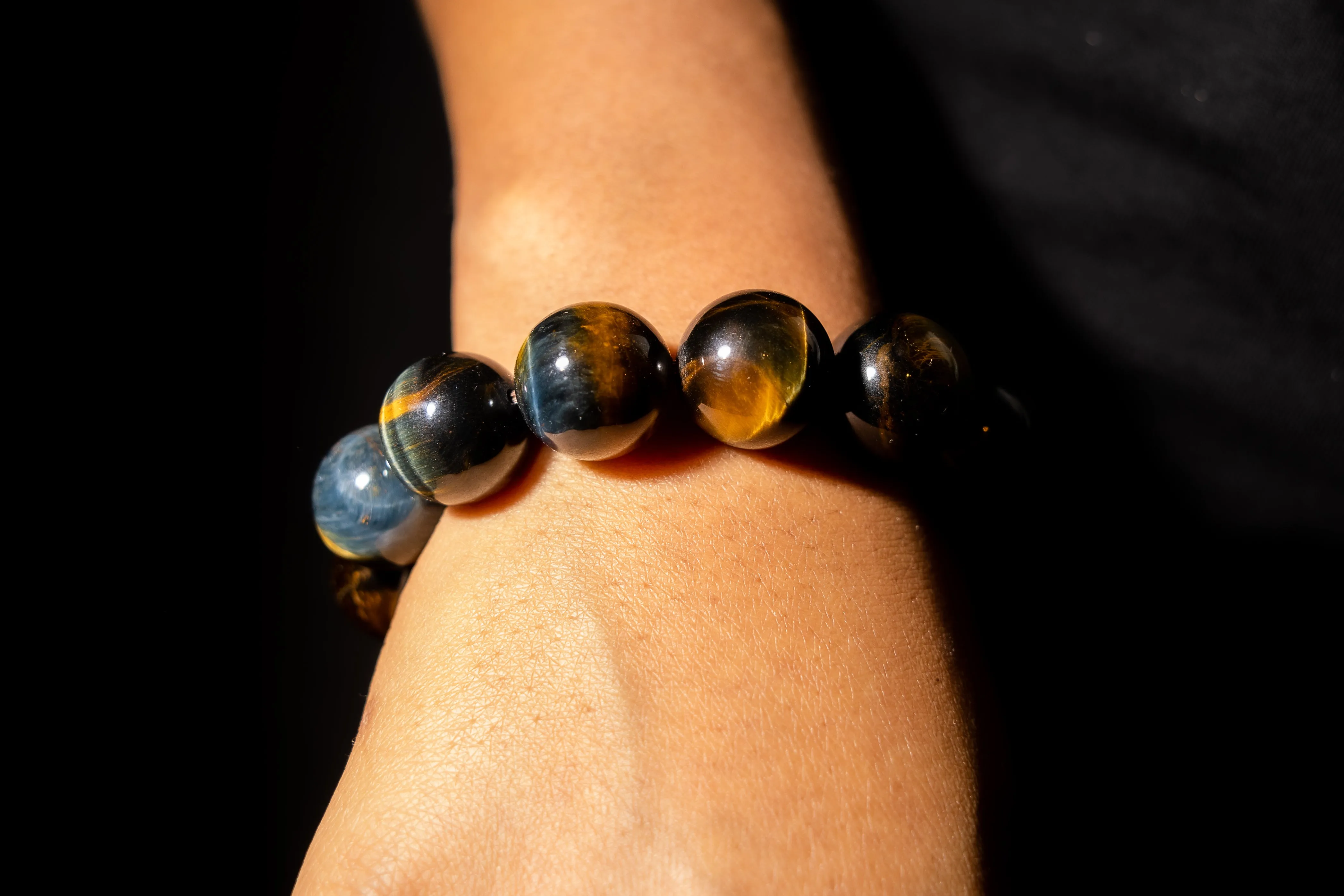 Luxury Blue Tigers Eye Natural Gemstone Bracelet